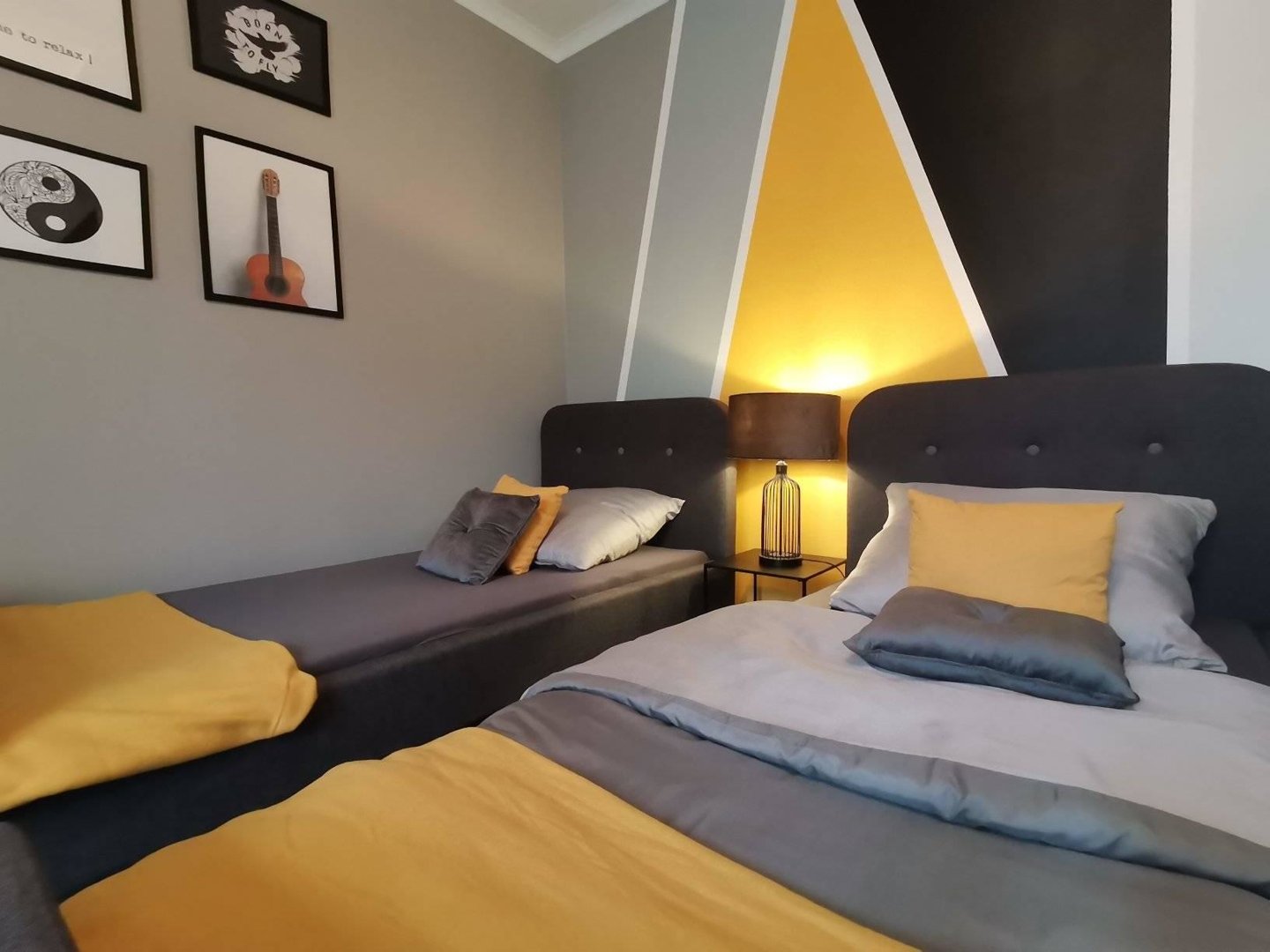 Studio Nr 1. ORANGE "Pod Si&oacute;demką"